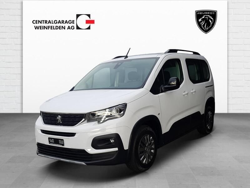 Weiss Gebraucht 2023 Peugeot Rifter Allure Van / Kleinbus | CHF 32’500 (Teuer) - Bild 1/4