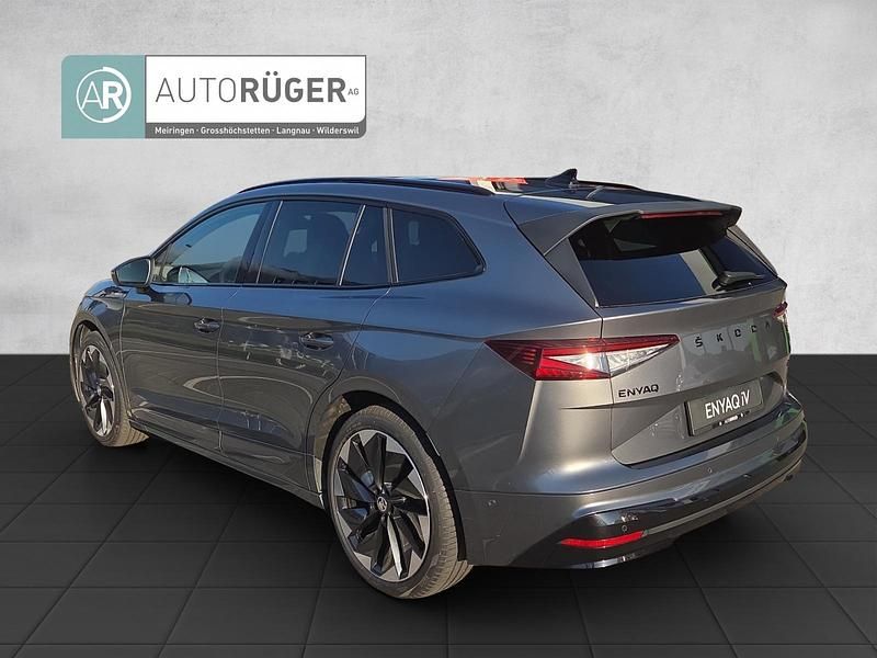 Gebraucht Skoda Enyaq iV SportLine 150 kW (204 PS) 2022 Grau SUV