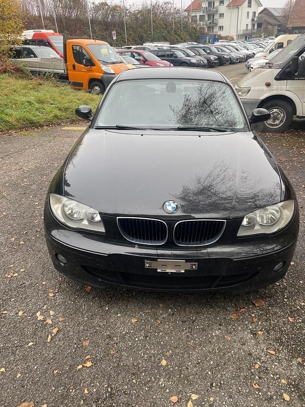 Gebraucht 2005 BMW 120 Kleinwagen | CHF 2’999 - Bild 1/4