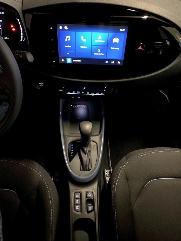 Neu Toyota Aygo X Trend 116 PS (85 kW) 2025 Violett SUV