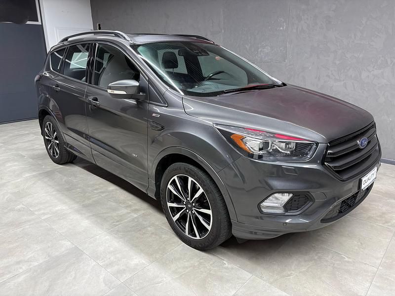 Gebraucht 2016 Ford Kuga SUV | CHF 13’700 (Teuer) - Bild 1/4