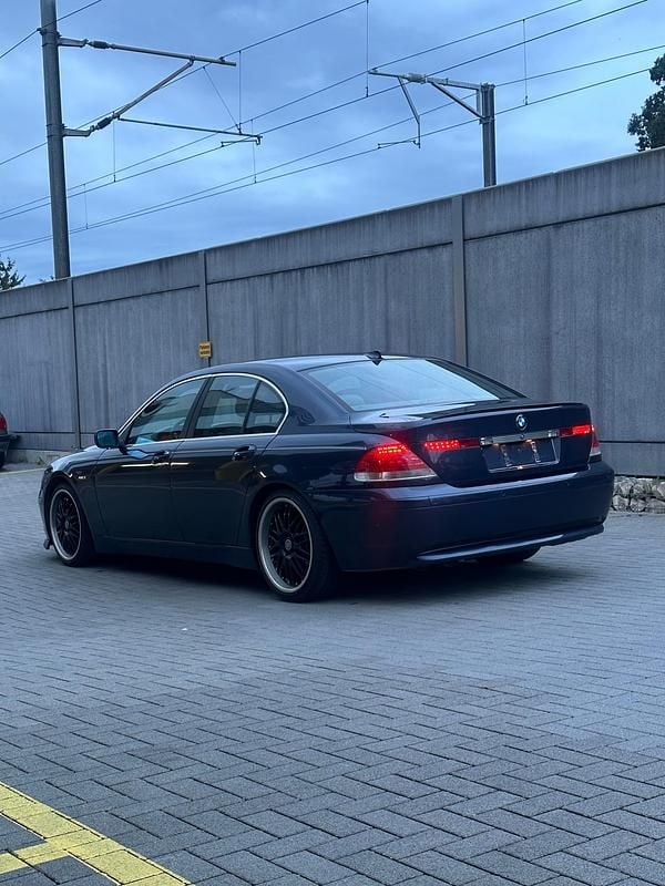 Gebraucht BMW 745 333 PS (244 kW) 2001 Limousine