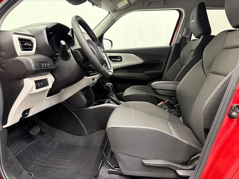 Gebraucht Suzuki Swift 82 PS (60 kW) 2025 Rot Limousine