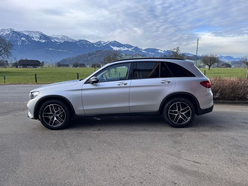 Gebraucht 2019 Mercedes GLC250 AMG line | CHF 29’590 (Guter Preis) - Bild 1/4