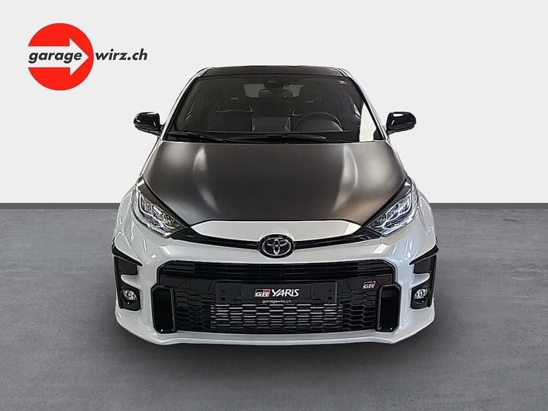 Gebraucht Toyota Yaris Sport 261 PS (191 kW) 2022 Weiss Limousine