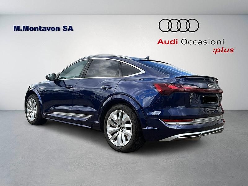 Gebraucht Audi e-tron Ambiente 369 kW (503 PS) 2021 Blau SUV
