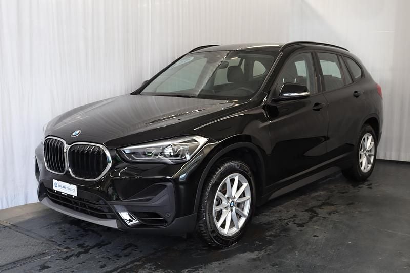 Schwarz Gebraucht 2022 BMW X1 Advantage SUV | CHF 34’444 (Teuer) - Bild 1/4