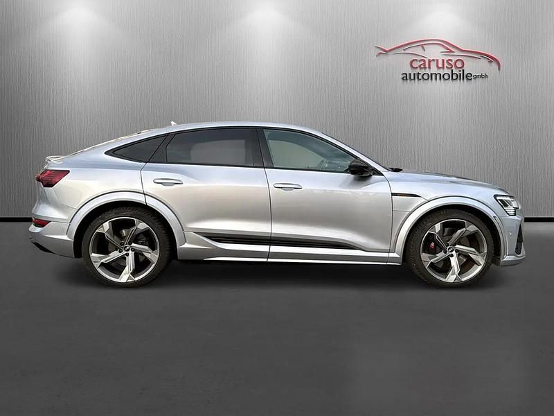 Gebraucht Audi e-tron 369 kW (503 PS) 2026 Gray SUV