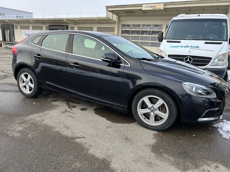 Gebraucht Volvo V40 Kinetic 150 PS (110 kW) 2014 Kombi