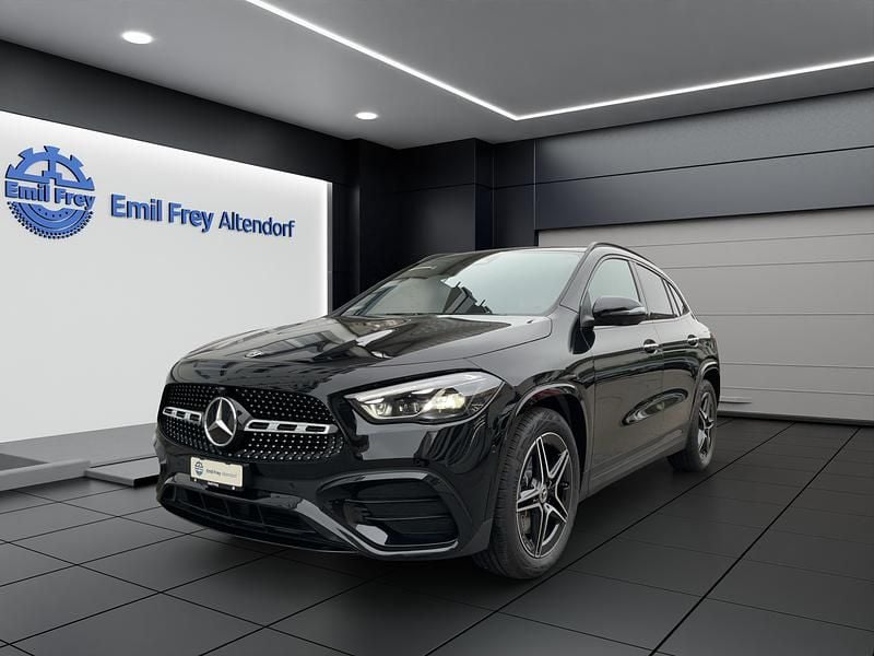 Schwarz Neu 2025 Mercedes GLA250 AMG line SUV | CHF 65’240 - Bild 1/3