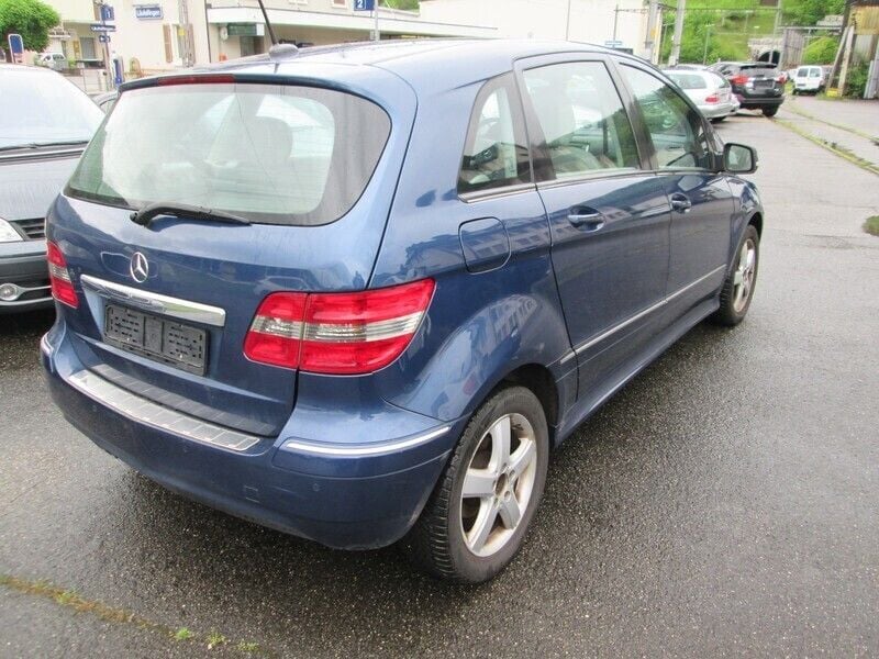 Gebraucht Mercedes B200 193 PS (141 kW) 2008 Van / Kleinbus
