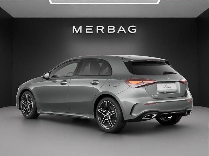 Gebraucht Mercedes A180 136 PS (100 kW) 2024 Grau Limousine