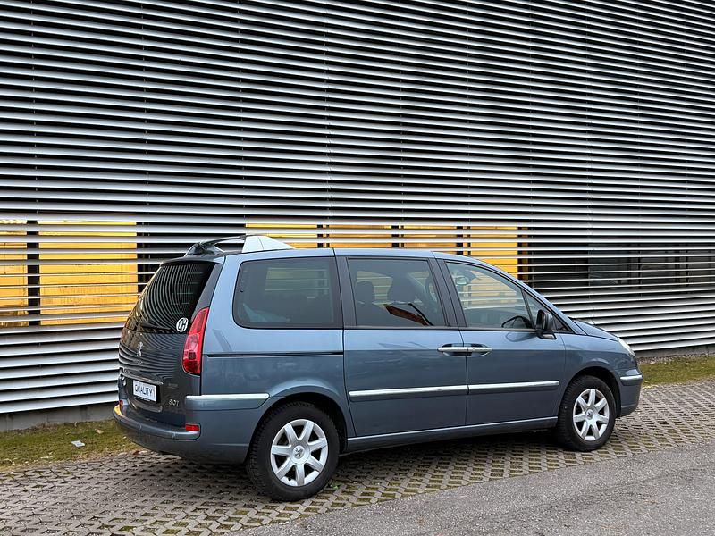 Gebraucht Peugeot 807 Allure 163 PS (119 kW) 2014 Van / Kleinbus