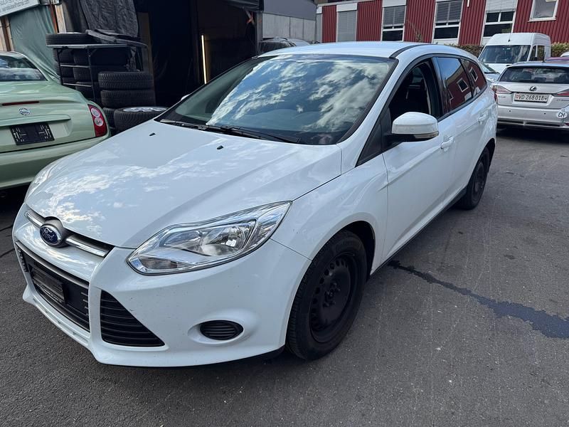 Gebraucht Ford Focus Titanium 100 PS (73 kW) 2012