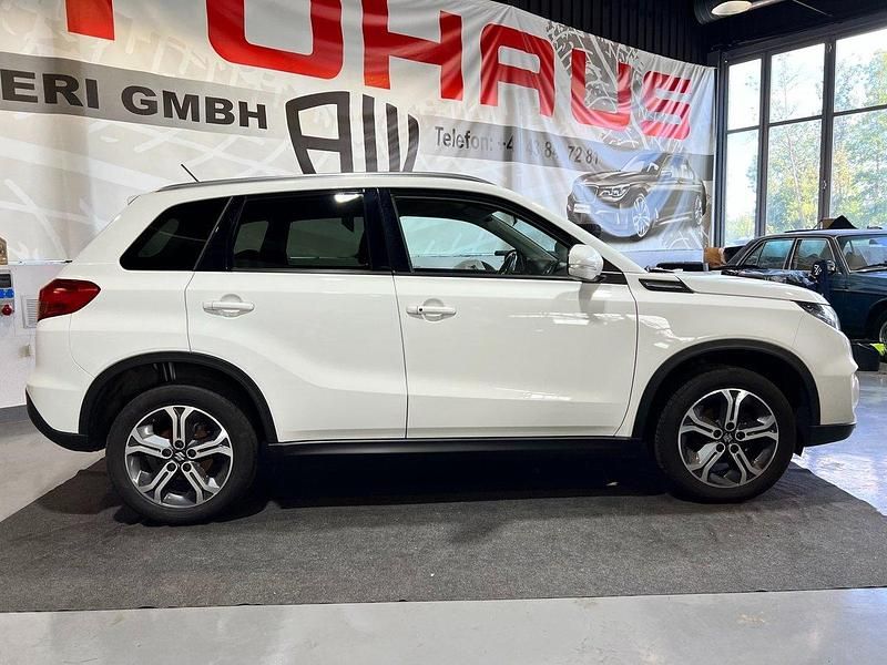 Gebraucht Suzuki Vitara 120 PS (88 kW) 2017 SUV
