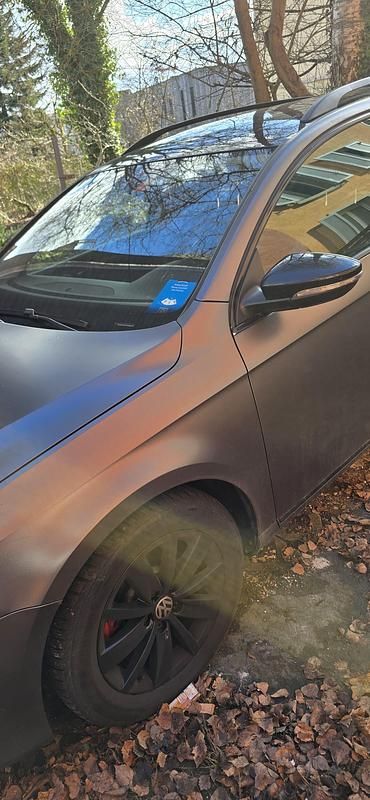 Gebraucht VW Passat 140 PS (102 kW) 2011 Kombi