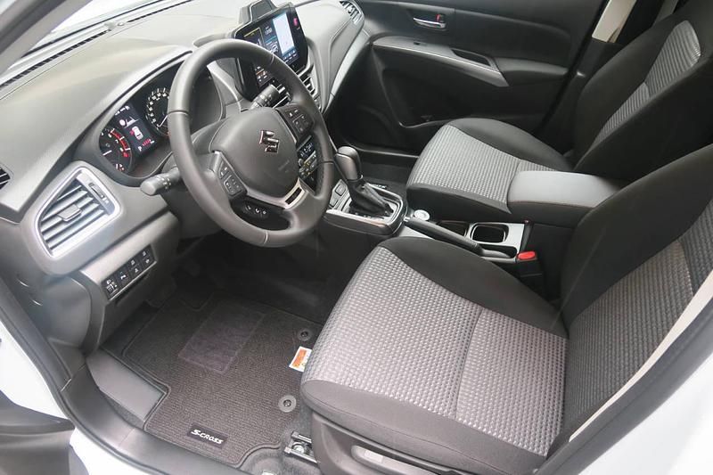 Neu Suzuki SX4 S-Cross 110 PS (80 kW) 2027 SUV