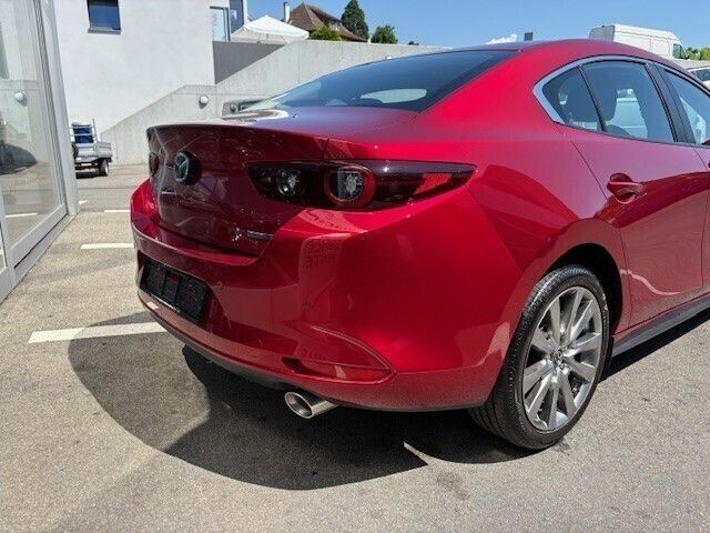 Gebraucht Mazda 3 Exclusive-Line 186 PS (136 kW) 2024 Limousine