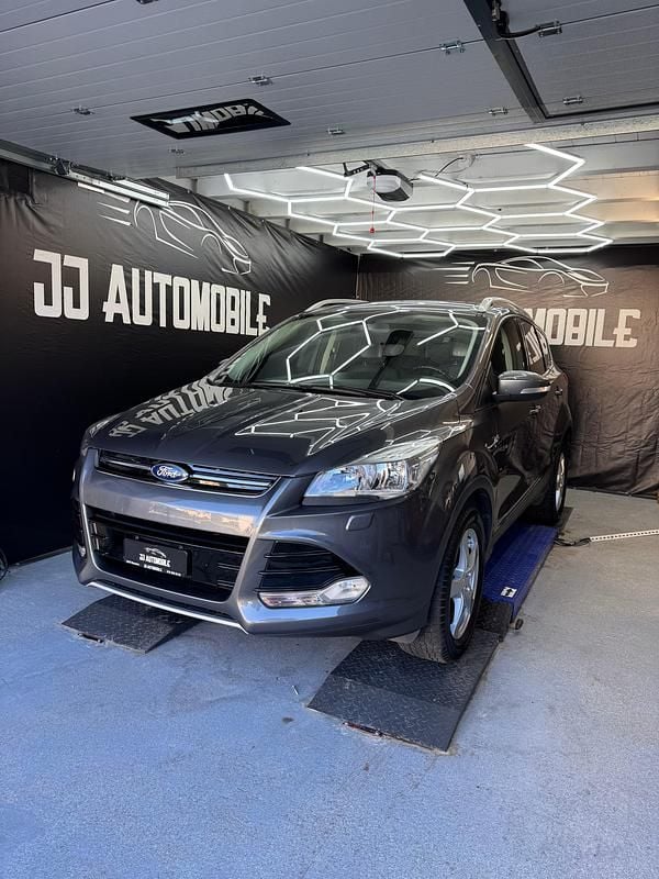 Gebraucht Ford Kuga Titanium 140 PS (102 kW) 2013 SUV