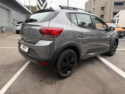 Neu Dacia Sandero Extreme 91 PS (66 kW) 2025 Grau Kleinwagen
