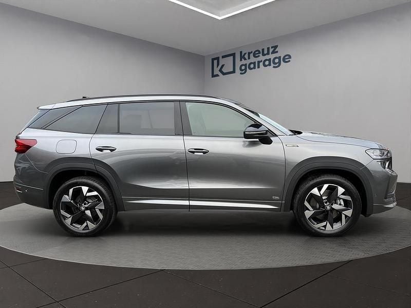 Neu Skoda Kodiaq SportLine 205 PS (150 kW) 2025 Grau SUV