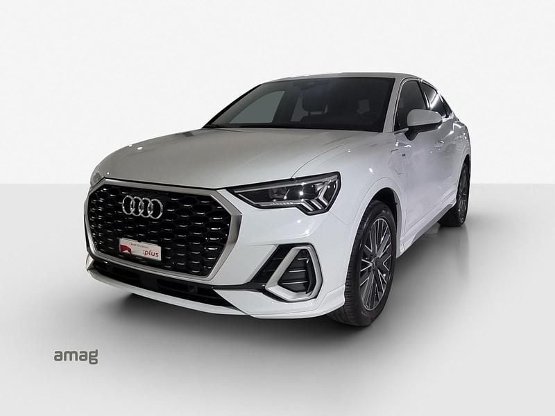 Gebraucht Audi Q3 Sportback S-Line 245 PS (180 kW) 2022 Gletscherweiss metallic SUV