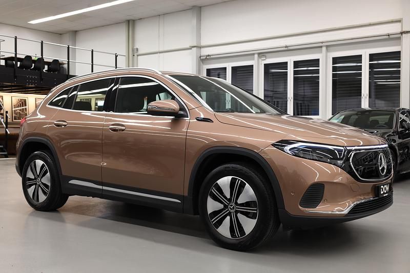 Gebraucht Mercedes EQA250 Electric Art 139 kW (190 PS) 2021 SUV