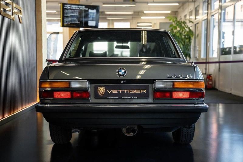 Gebraucht BMW 520 125 PS (91 kW) 1984 Limousine