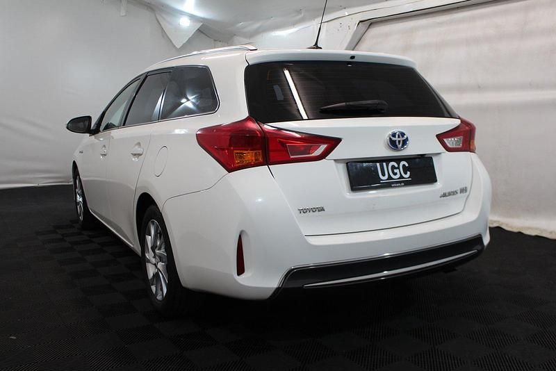 Gebraucht Toyota Auris Touring Sports Luna 99 PS (72 kW) 2014 Kombi