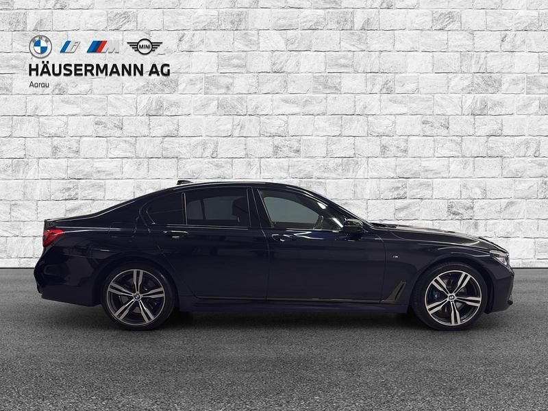 Gebraucht BMW 740 M Sport 320 PS (235 kW) 2018 Schwarz Limousine