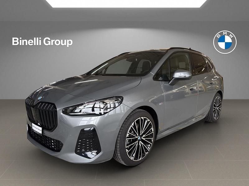 Gebraucht BMW 223 Active Tourer 211 PS (155 kW) 2025 Van / Kleinbus