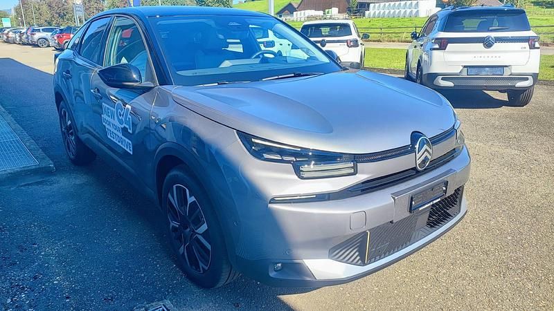 Gebraucht Citroën C4 136 PS (100 kW) 2025 Grau Limousine