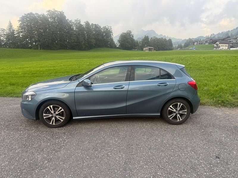 Gebraucht 2015 Mercedes A180 Style | CHF 10’900 - Bild 1/4