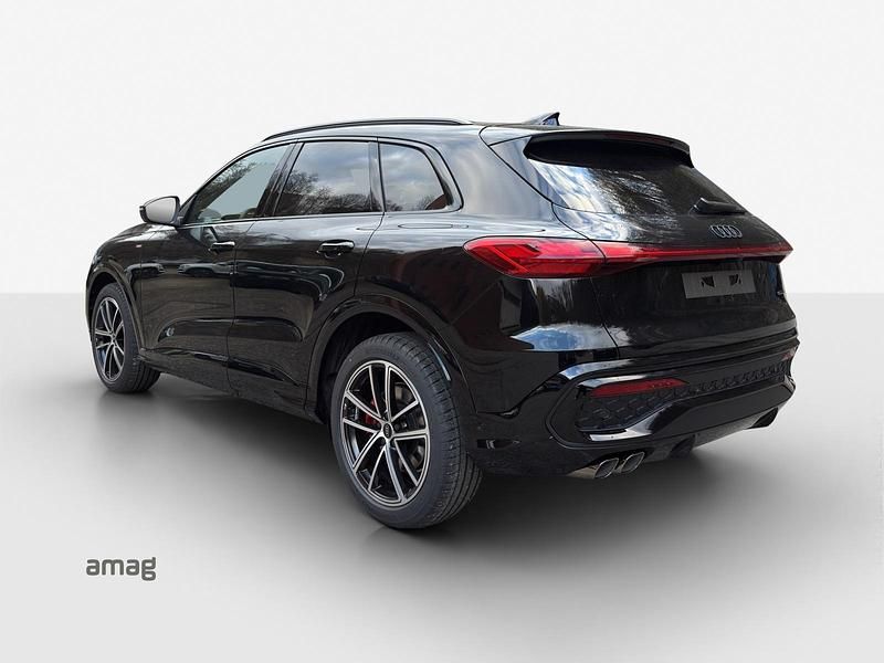 Neu Audi Q5 Comfort 204 PS (150 kW) 2025 Mythosschwarz metallic SUV