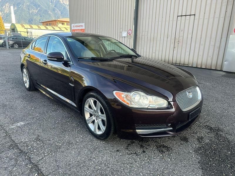 Gebraucht Jaguar XF Luxury 211 PS (155 kW) 2011 Limousine