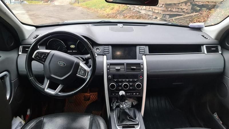 Gebraucht Land Rover Discovery Sport 180 PS (132 kW) 2015 SUV