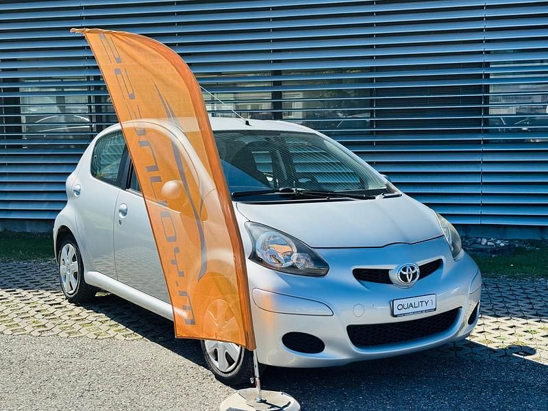 Gebraucht 2010 Toyota Aygo Sol Kleinwagen | CHF 2’500 (Fairer Preis) - Bild 1/4