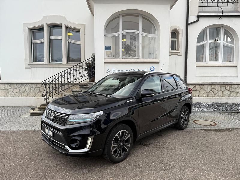 Gebraucht Suzuki Vitara 129 PS (94 kW) 2021 SUV