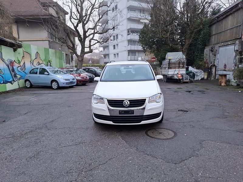 Gebraucht 2008 VW Touran Highline Van / Kleinbus | CHF 1’400 (Superpreis) - Bild 1/4