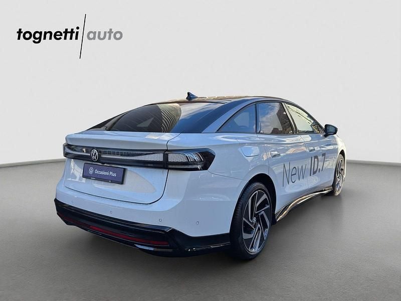 Gebraucht VW ID.7 Pro 210 kW (286 PS) 2023 Weiss Kleinwagen