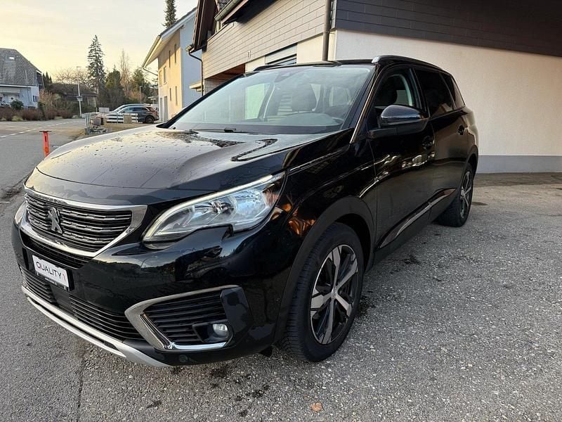 Gebraucht 2018 Peugeot 5008 Allure SUV | CHF 10’990 (Teuer) - Bild 1/4