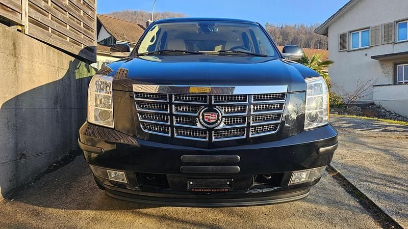 Gebraucht Cadillac Escalade 409 PS (300 kW) 2007