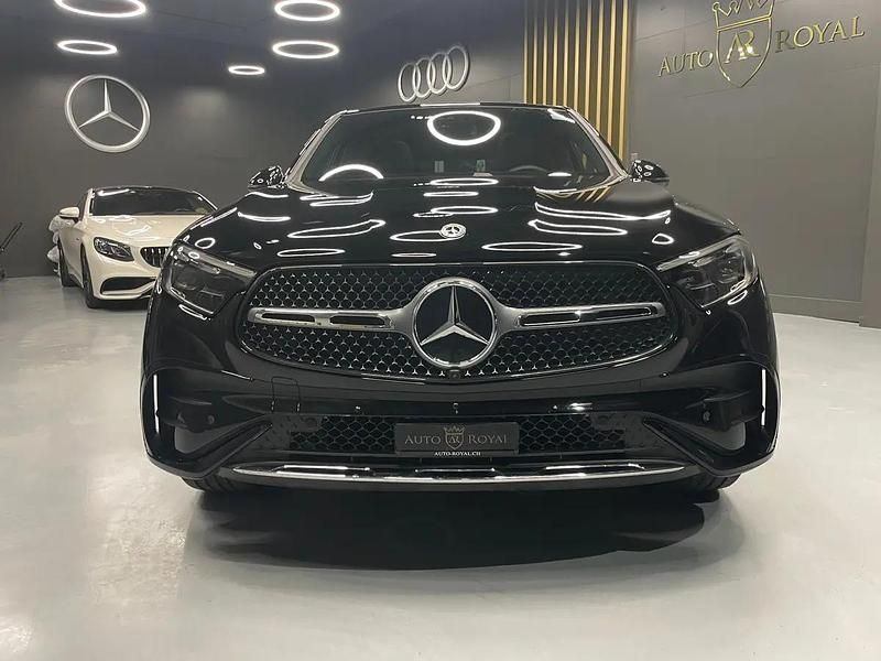 Gebraucht Mercedes GLC220 AMG line 197 PS (144 kW) 2026 Schwarz Coupé