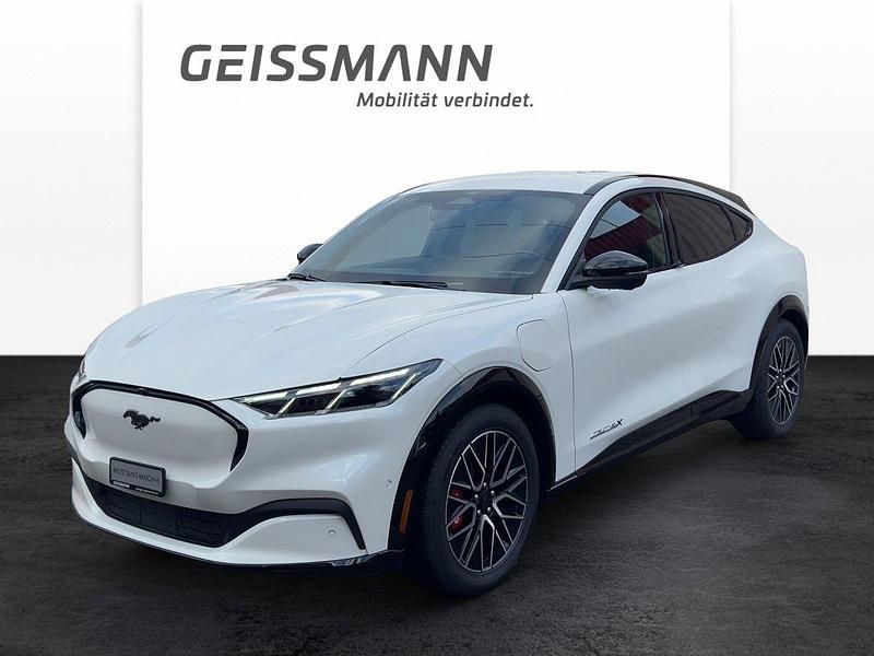 Weiss Gebraucht 2024 Ford Mustang Mach-E Premium SUV | CHF 61’710 - Bild 1/4