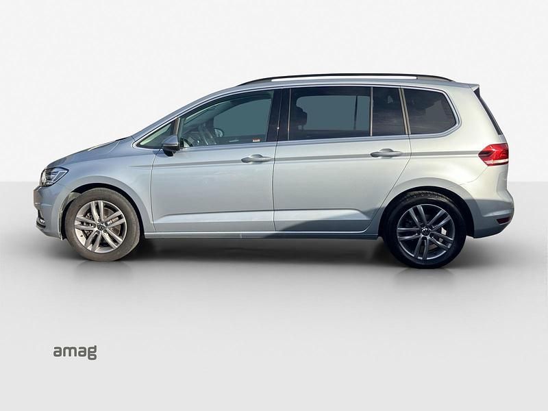 Gebraucht VW Touran United 150 PS (110 kW) 2024 Oyster silver metallic Van / Kleinbus