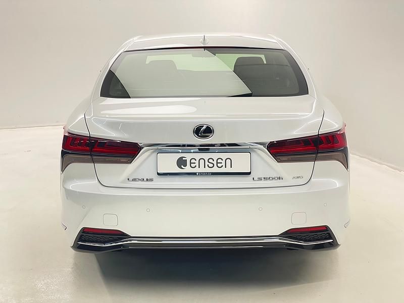 Gebraucht Lexus LS500h 359 PS (264 kW) 2023 Weiss Limousine