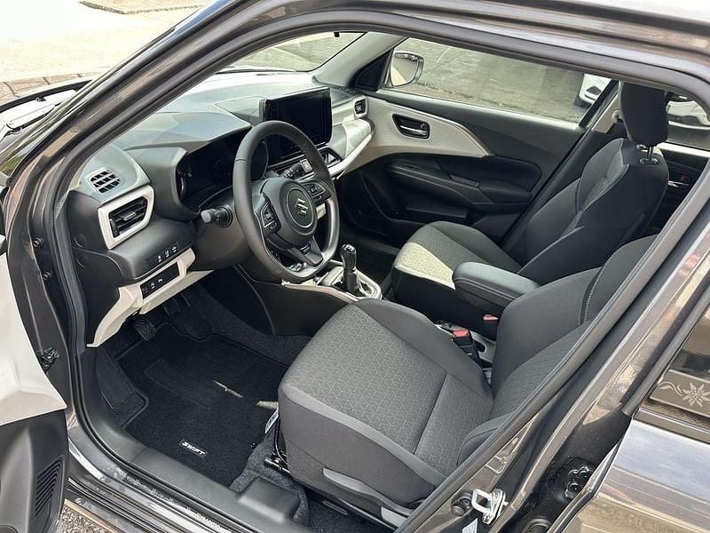 Neu Suzuki Swift 82 PS (60 kW) 2025 Grau Kleinwagen