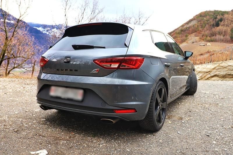 Gebraucht Seat Leon CUPRA 280 PS (205 kW) 2015