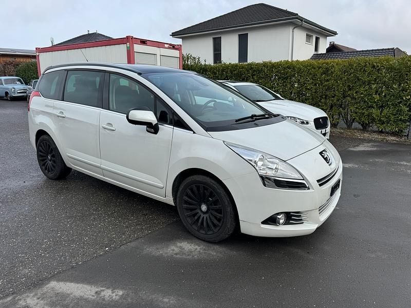 Gebraucht Peugeot 5008 Sport 156 PS (114 kW) 2011 Van / Kleinbus