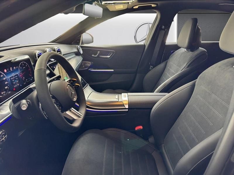 Neu Mercedes C220 197 PS (144 kW) 2025 Grau Limousine